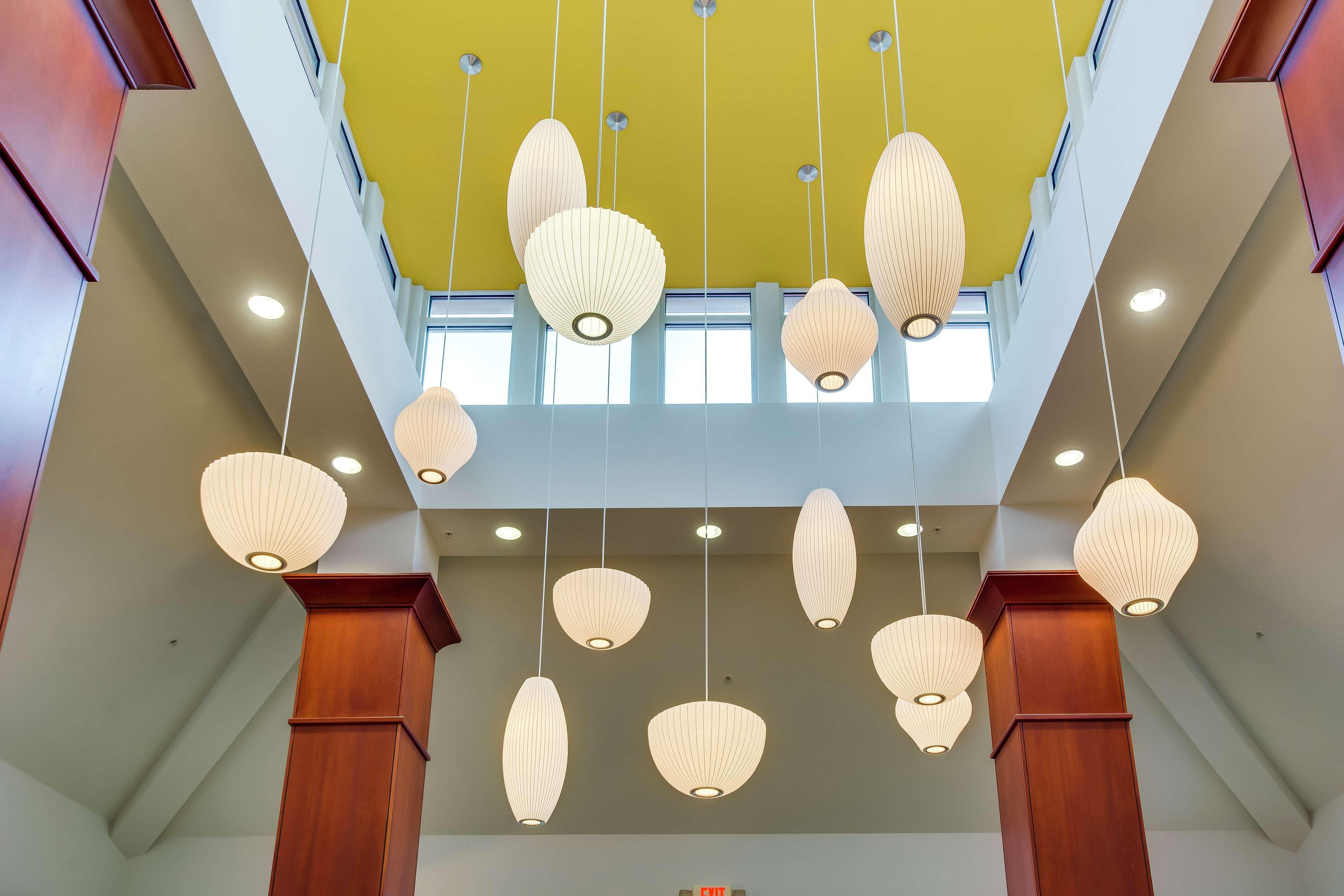 Hilton Garden Inn Louisville-Northeast Екстериор снимка